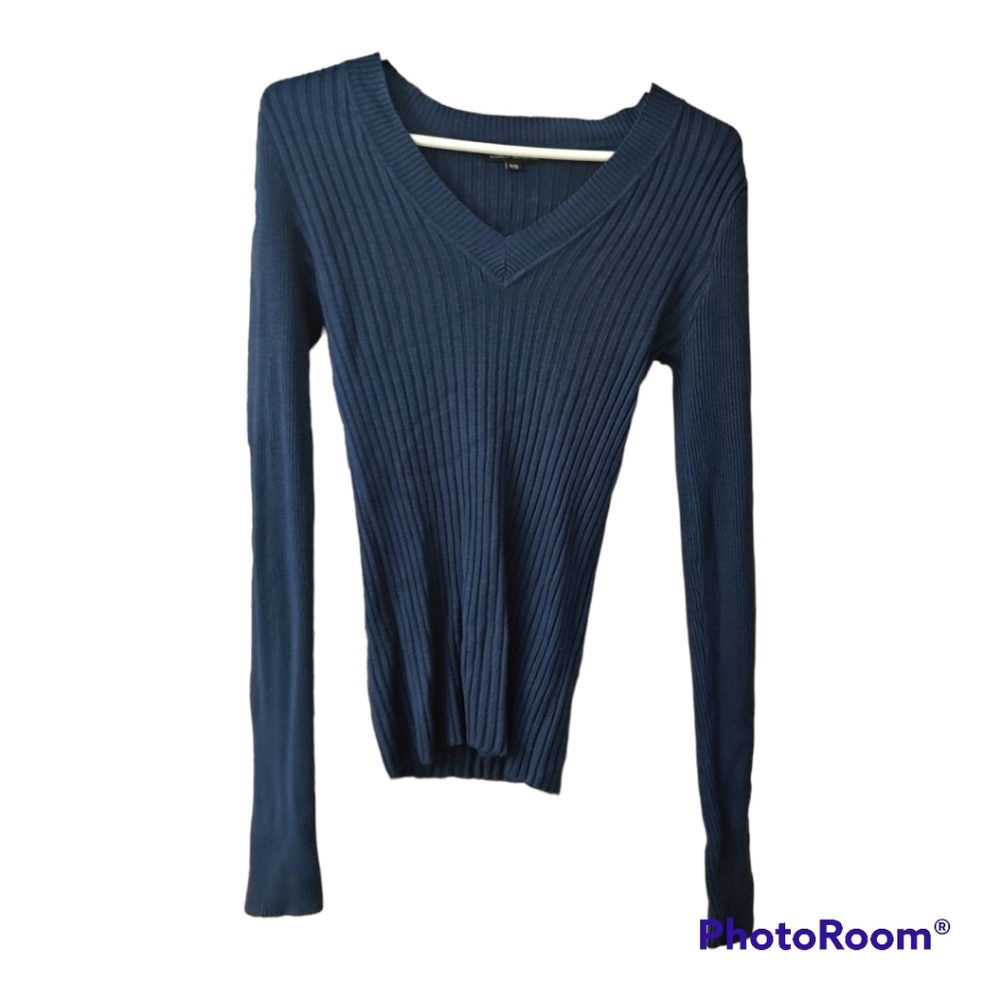 Blue V-Neck Sweater M